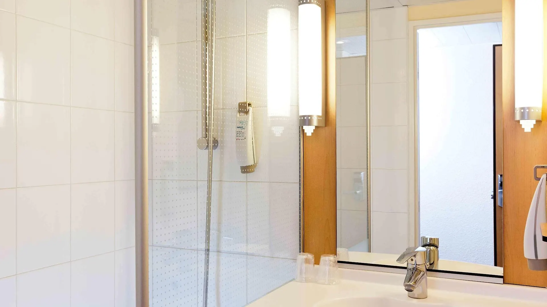 Hotel Ibis Paris La Defense Esplanade