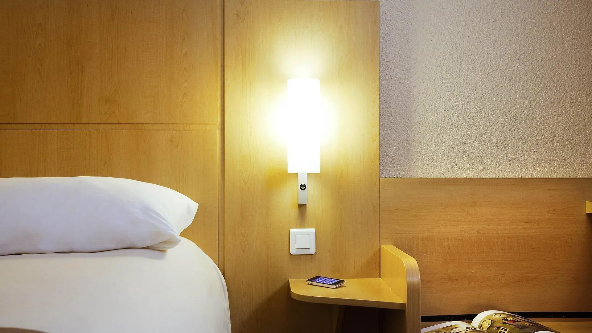 Ibis Paris La Defense Esplanade 3*