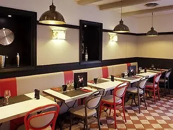 Ibis Paris La Defense Esplanade Courbevoie