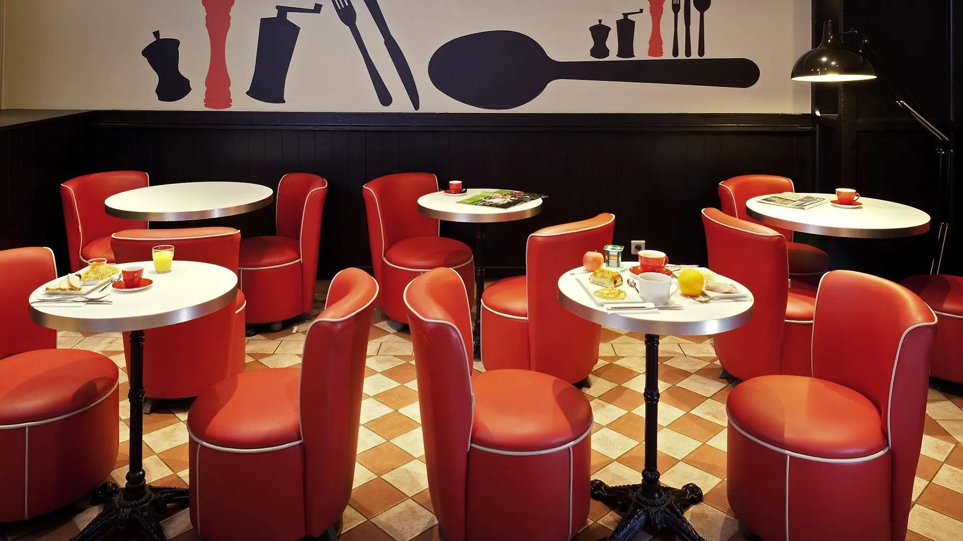 Ibis Paris La Defense Esplanade 3* Курбевуа